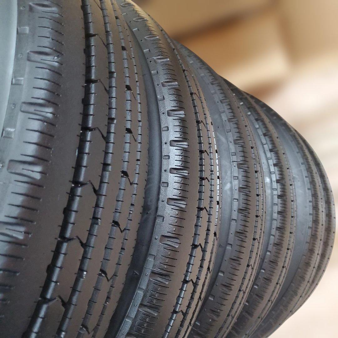 BRIDGESTONE 205/80R17.5 875ページ 6本中1本