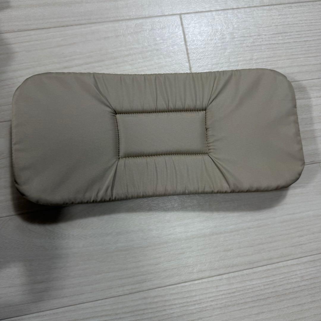 極美品 アンジェレッテ 抱っこ紐 ベビーキャリアオン ベージュ