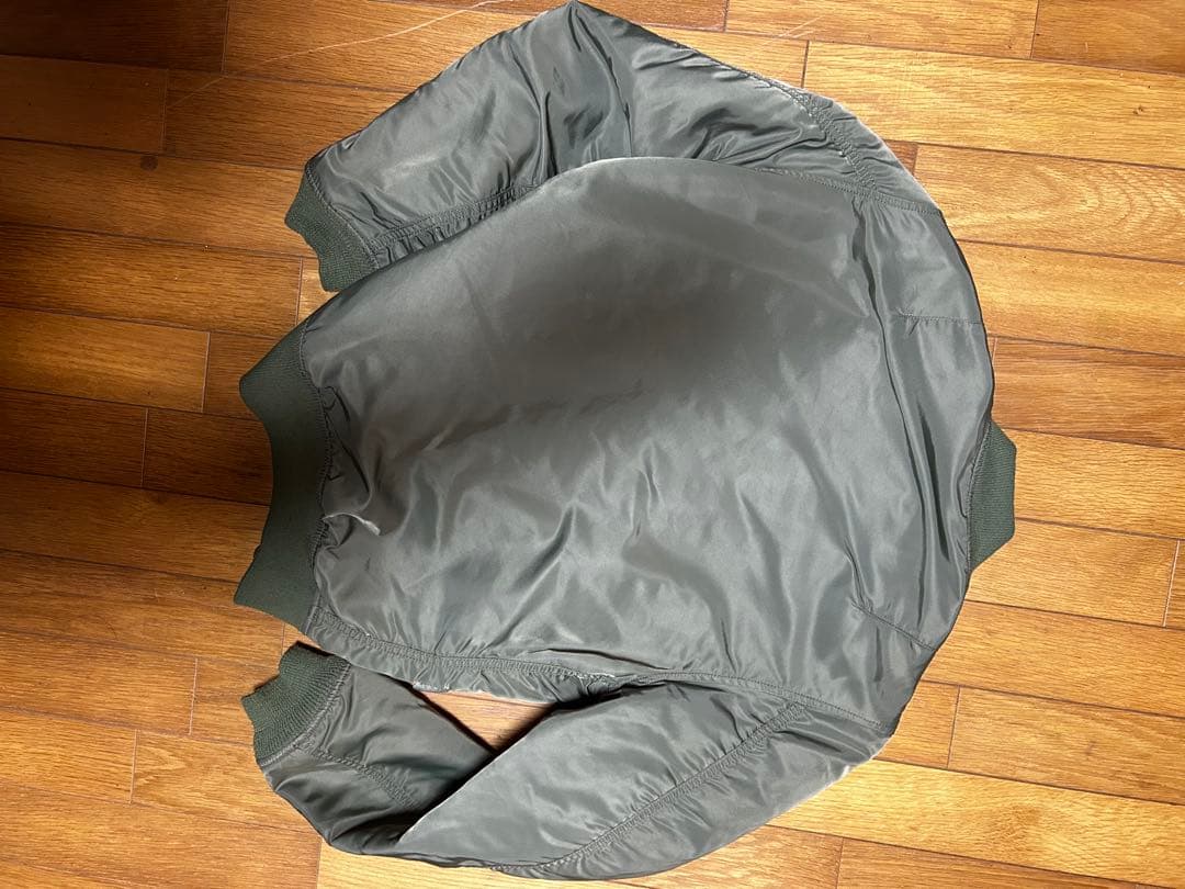 alpha industries ma1 オリーブ　M