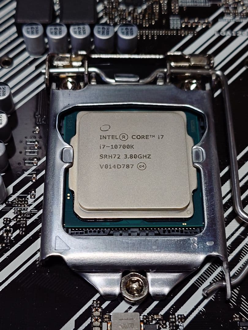 Intel Core i7 10700K CPU 【動作確認済】