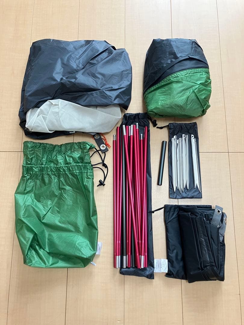 【美品】 finetrack カミナドーム2 グリーン 専用フットプリント付き
