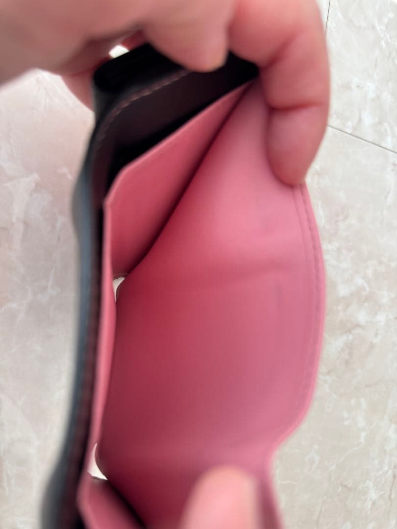 MIU MIU リボン付き三つ折り財布