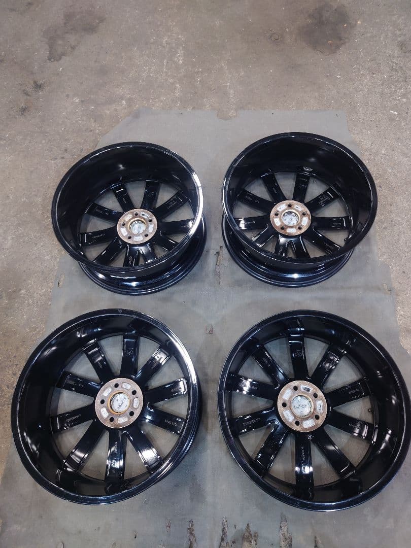 ボルボXC60純正19インチホイール