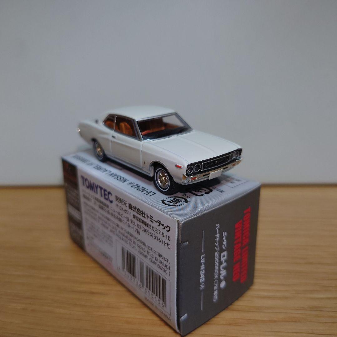 ニッサン ローレル HT ブタケツ トミカリミテッドヴィンテージ ネオ