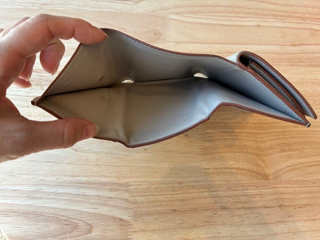 LOEWE 三つ折り財布