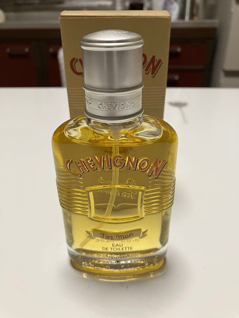 香水(男性用) CHEVIGNON Eau de Toilette 100ml