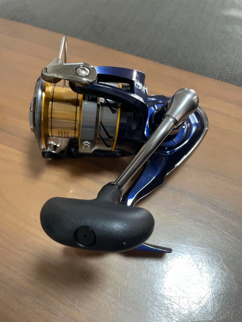 Daiwa Crest LT 6000-H スピニングリール