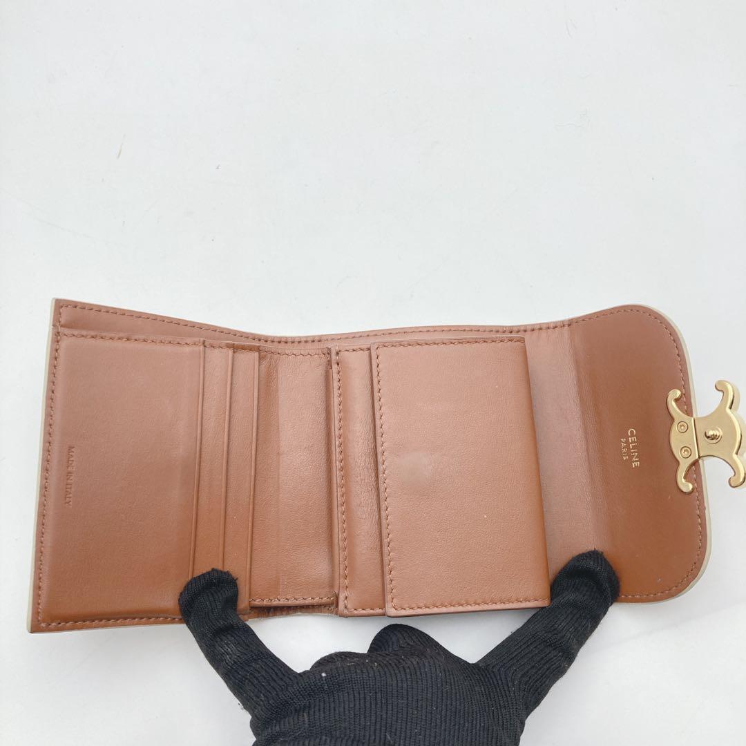☆美品☆セリーヌ 財布 トリオンフ スモールフラップウォレット 白 総柄
