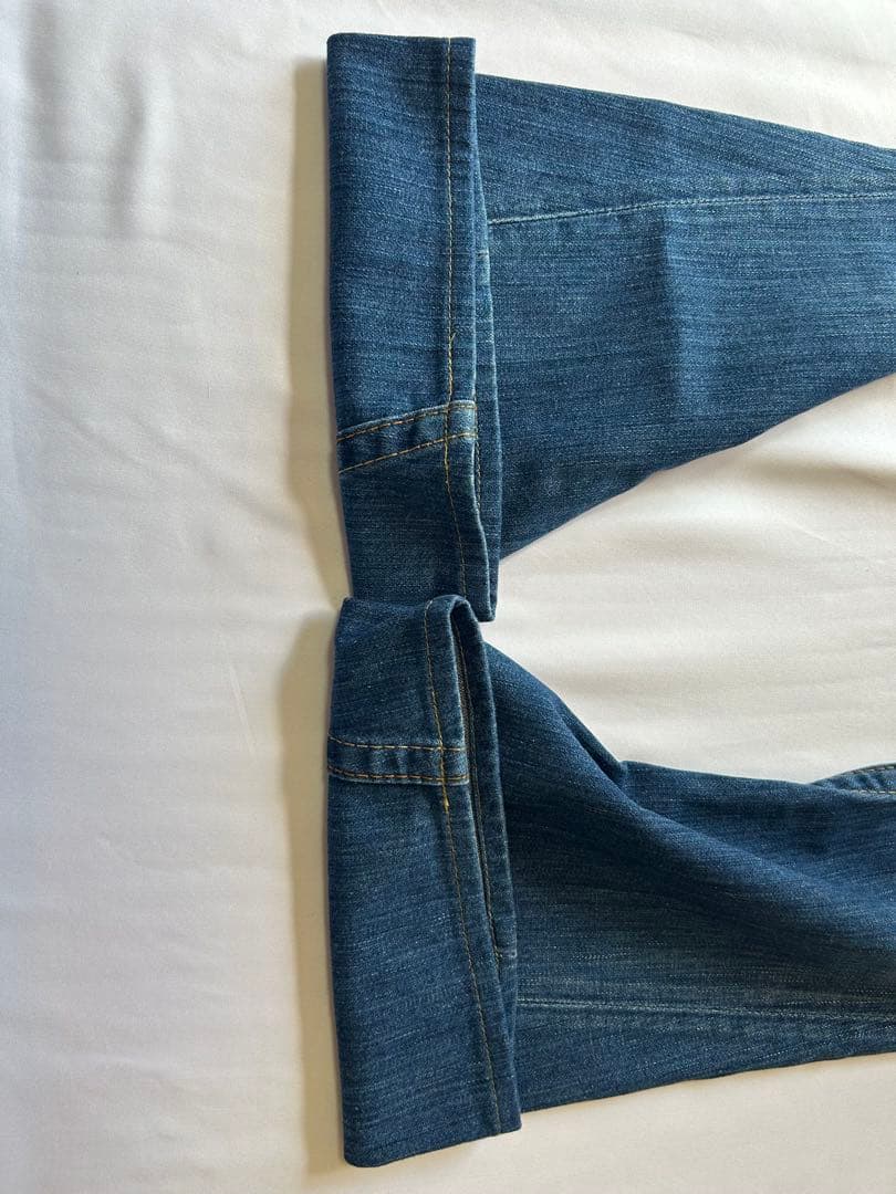 True Religion USA製　JOEYフレアデニム