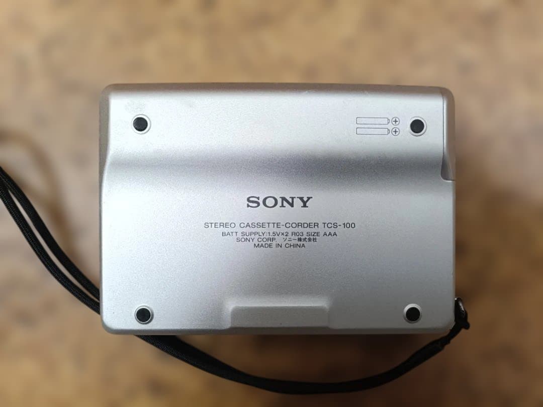 ジャンク品　SONY　カセットプレイヤー2台
