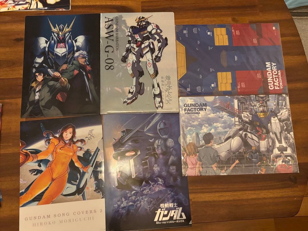 機動戦士ガンダム　サイン付き　クリアファイル　まとめ売り　おまけ付き