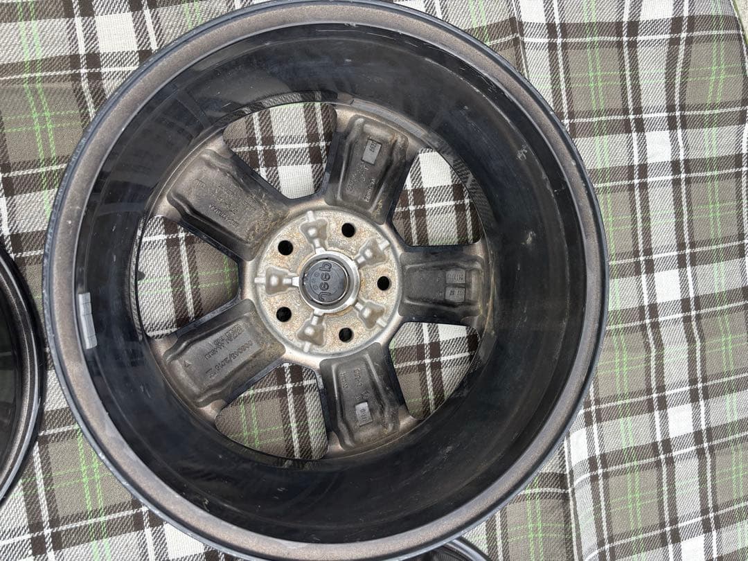ラングラーJL 純正ホイール　Jeep ★送料込み