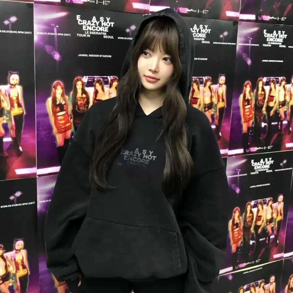 ルセラフィム ソウルコン アパレル HOODIE フーディー パーカー M