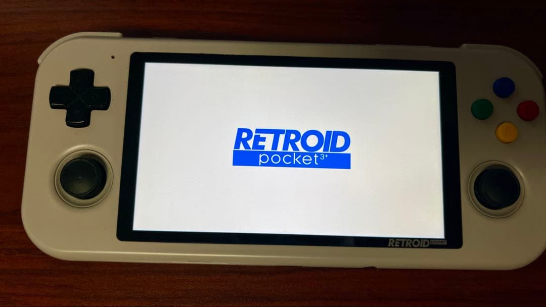 Retroid Pocket 3+ レトロイドポケット3プラス