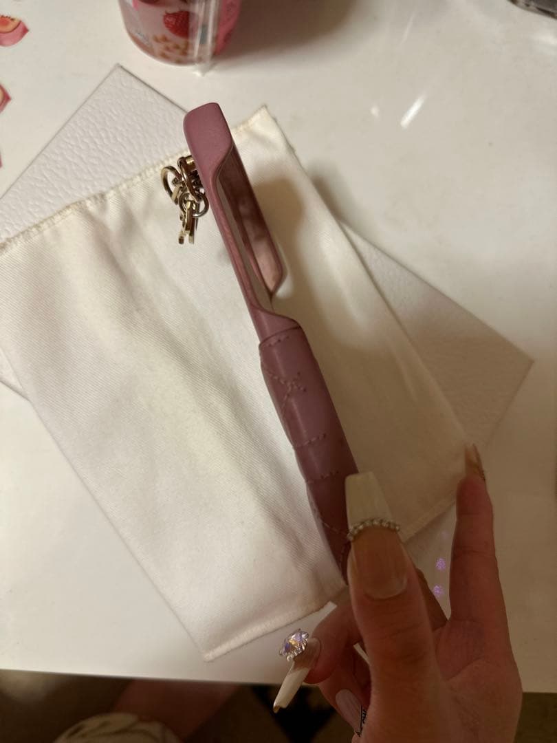 Christian Dior ピンクレザーケース