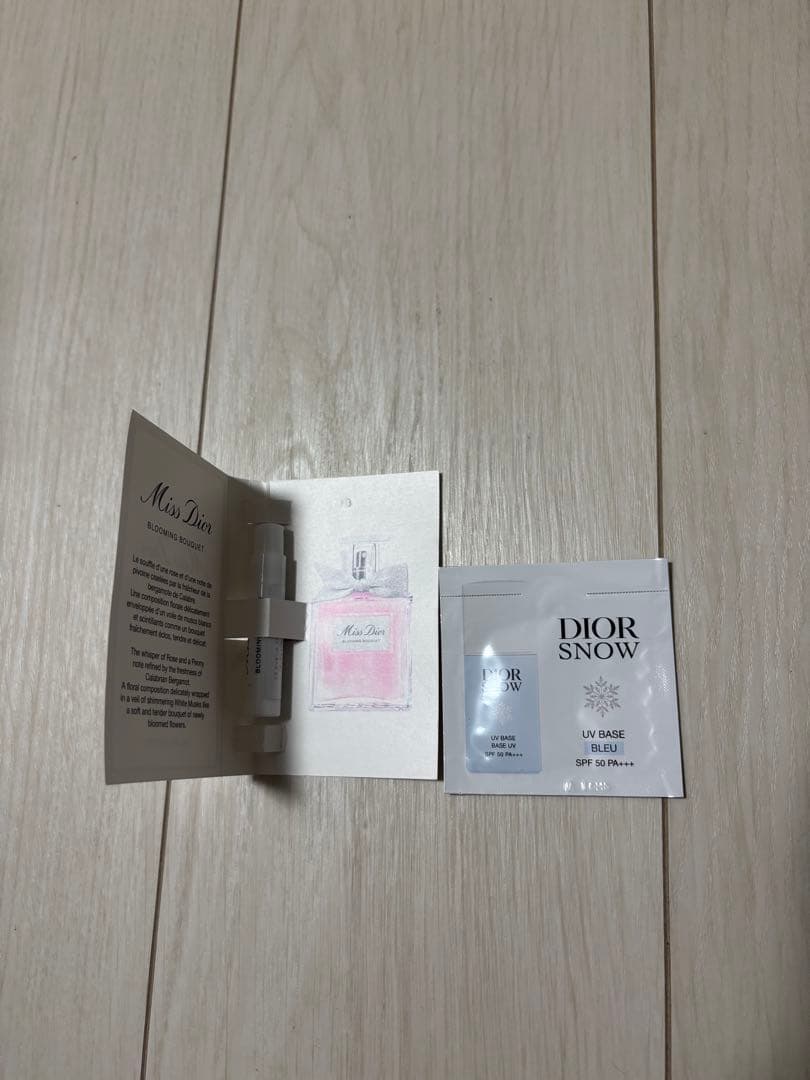 DIOR ディオールスキン フォーエヴァー イドラ グロウ クッション 00N