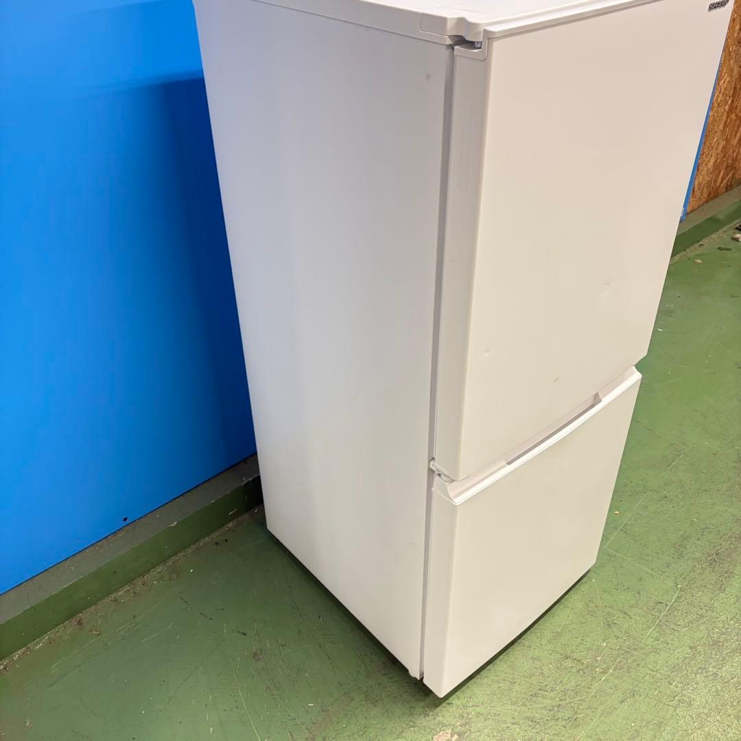 795 冷蔵庫 シャープ 容量152L 2ドア 一人暮らし向け