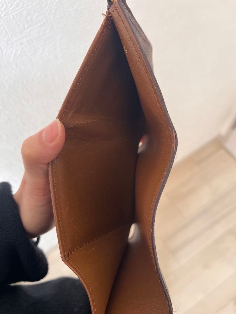Louis Vuitton ブラウン三つ折り財布