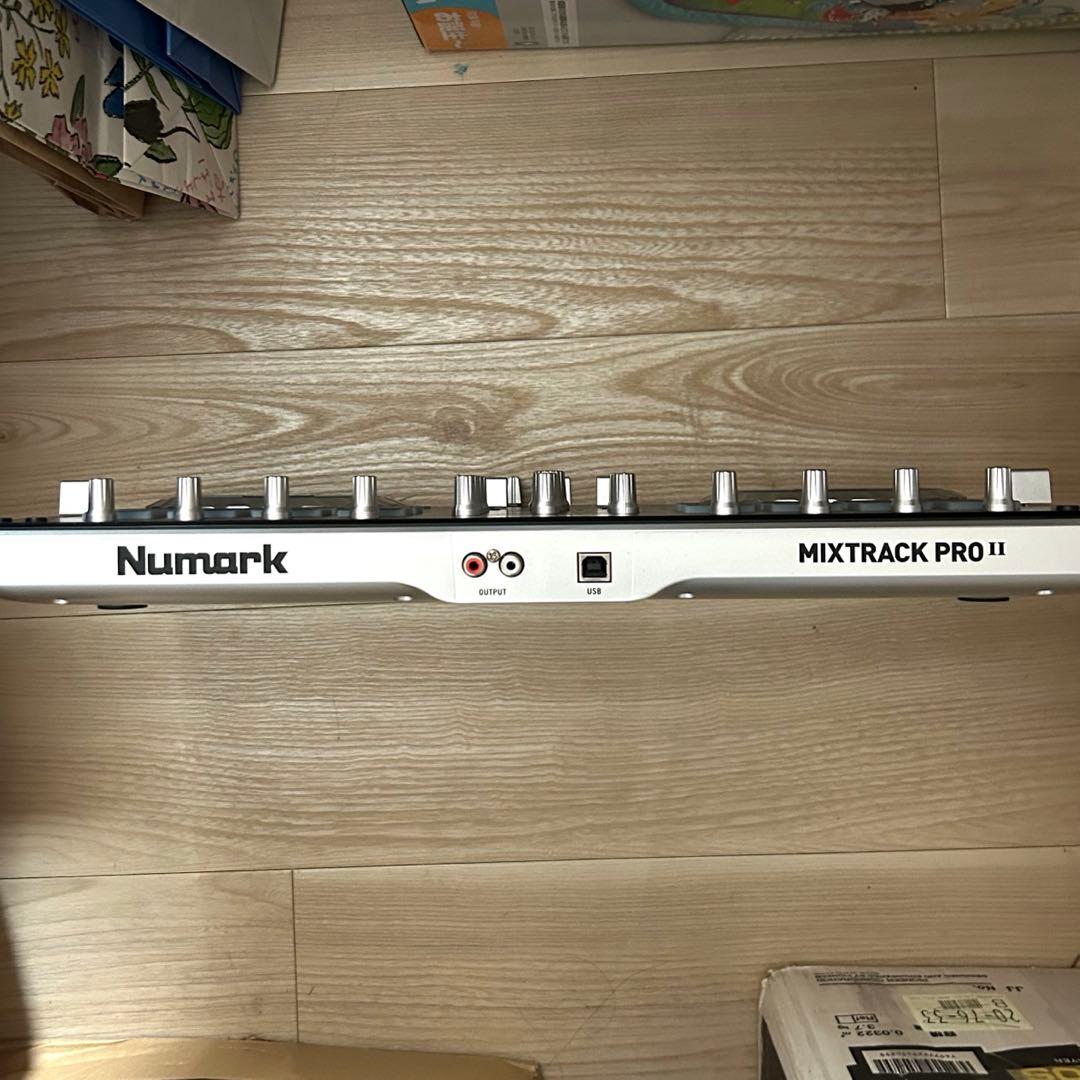 【美品】Numark Mixtrack Pro II DJコントローラー