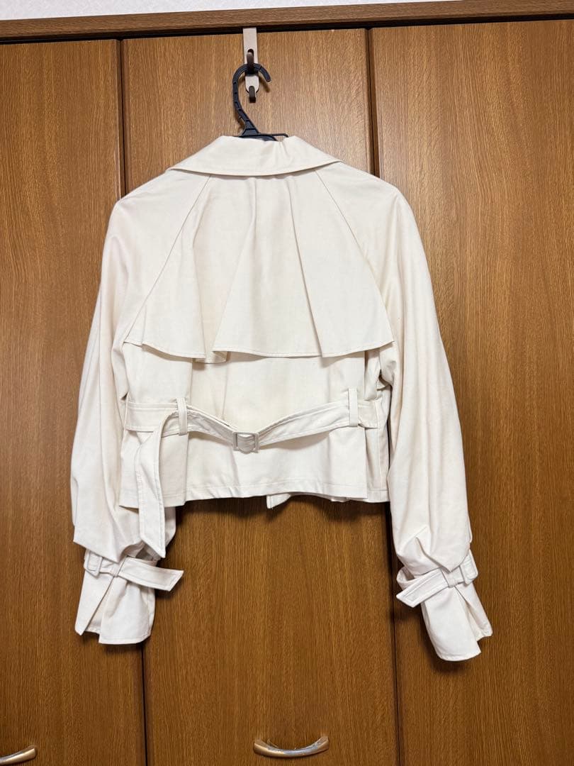【タグ付き新品未使用】LILLIAN CARAT ショートトレンチコート M