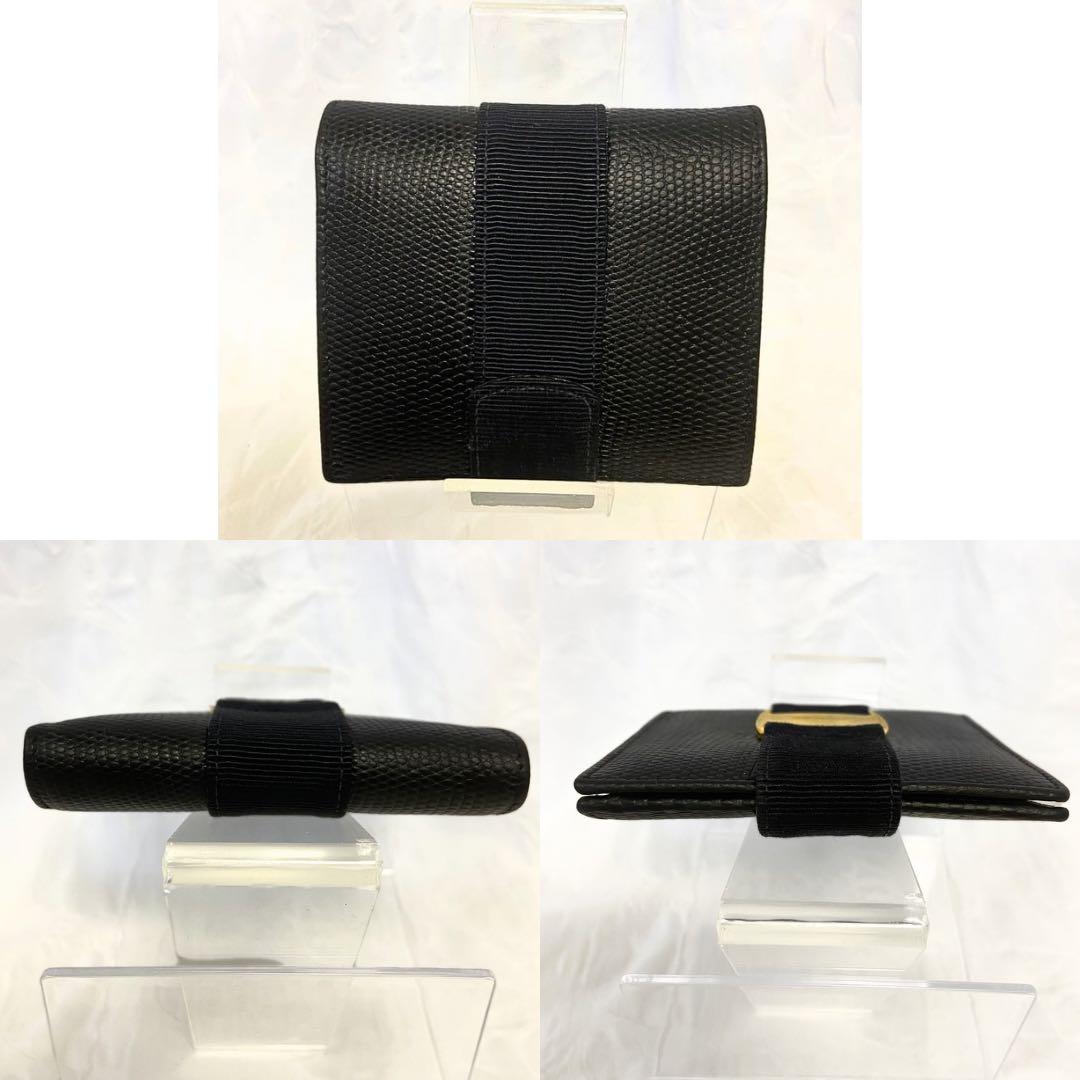 【良品】Salvatore Ferragamo ブラック二つ折り財布 金具