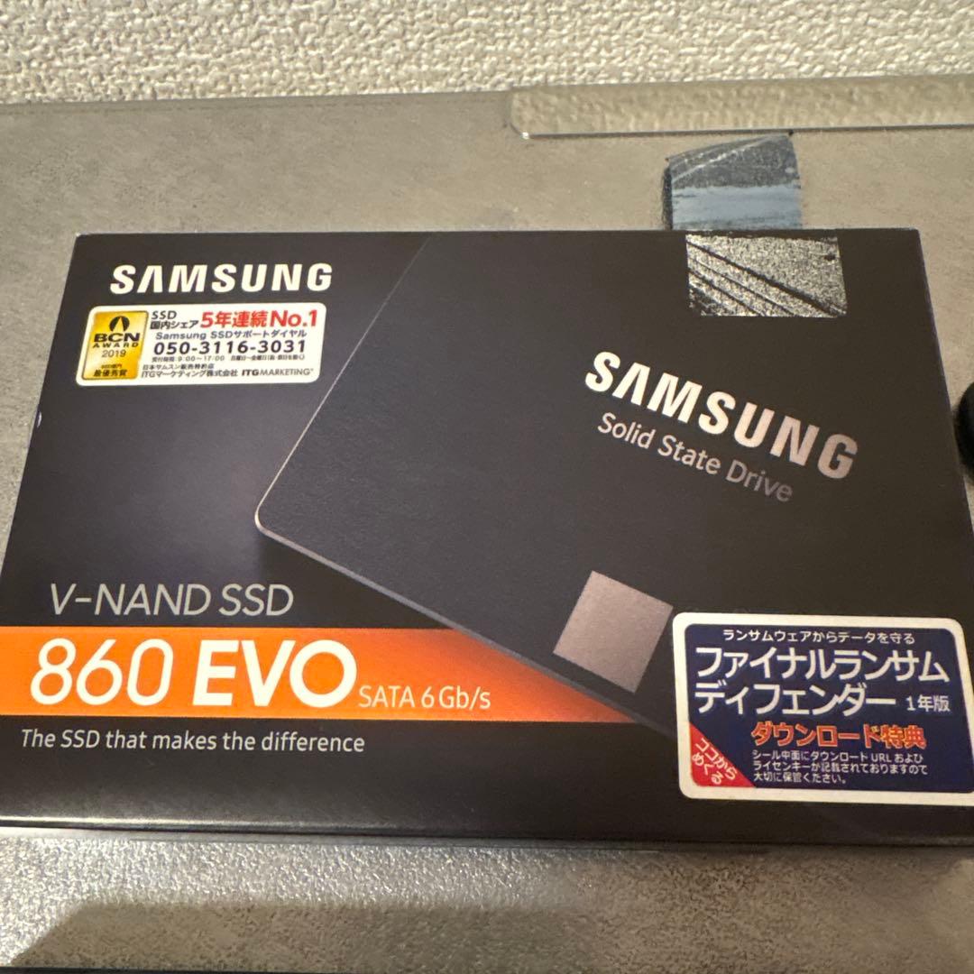 外付けハードディスク・ドライブ Samsung 860 EVO 500GB SSD