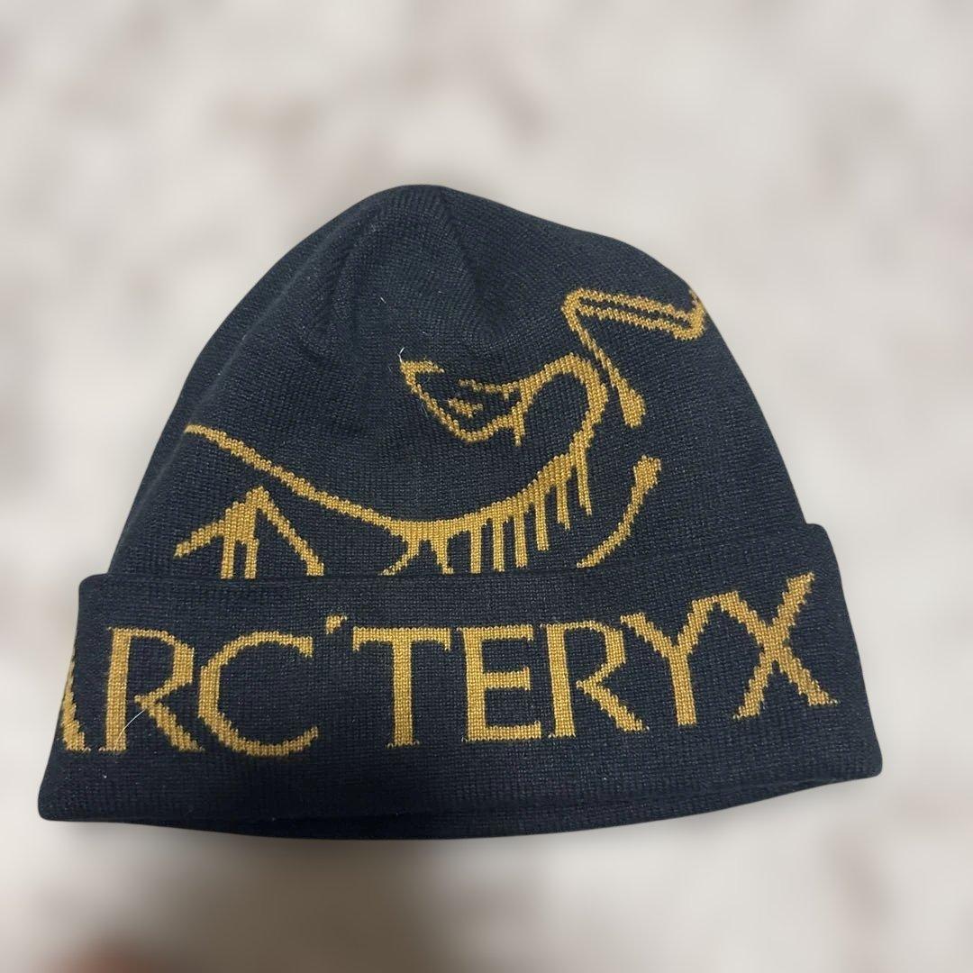 ARC'TERYX ブラック ニット帽