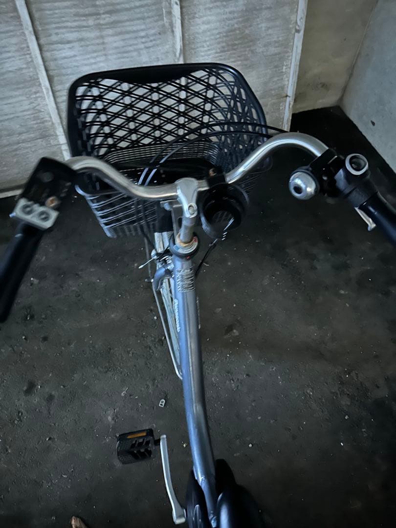 専用　電動アシスト自転車 グレー 前カゴ付き