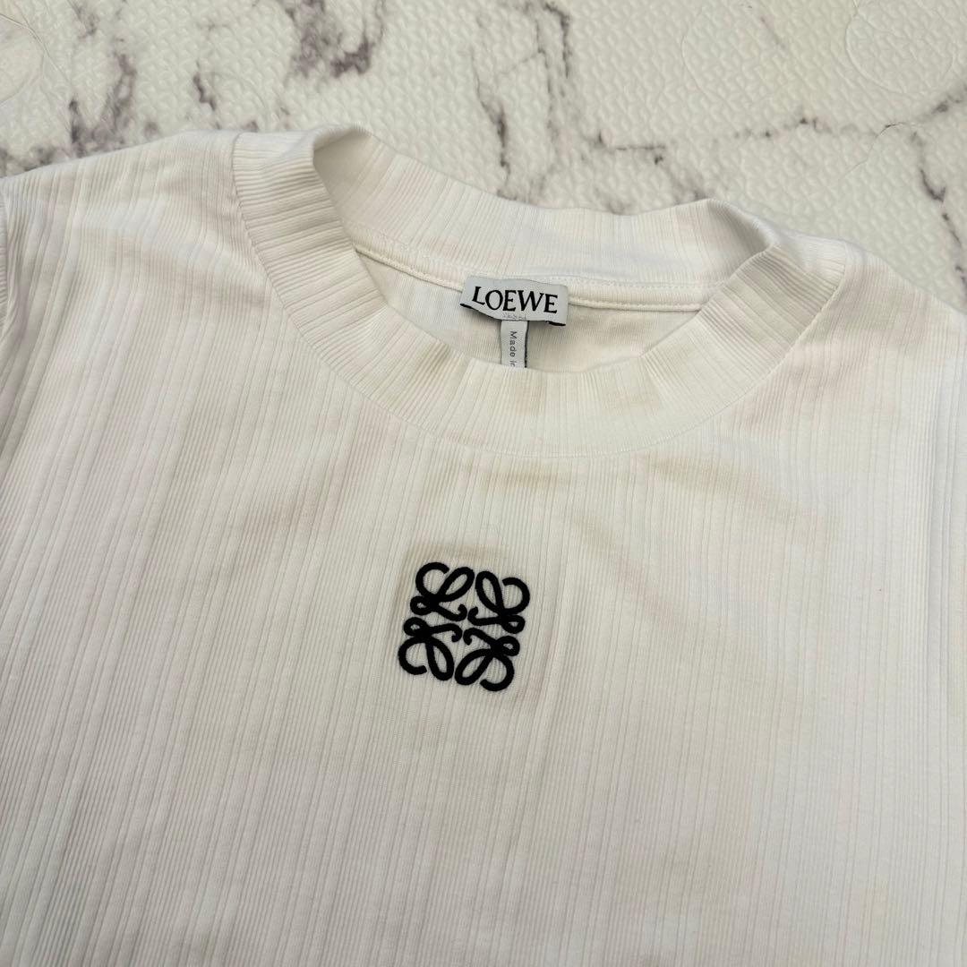 LOEWE ショート丈　Tシャツ　半袖