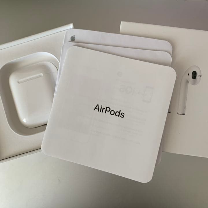 スマホアクセサリー Apple AirPods