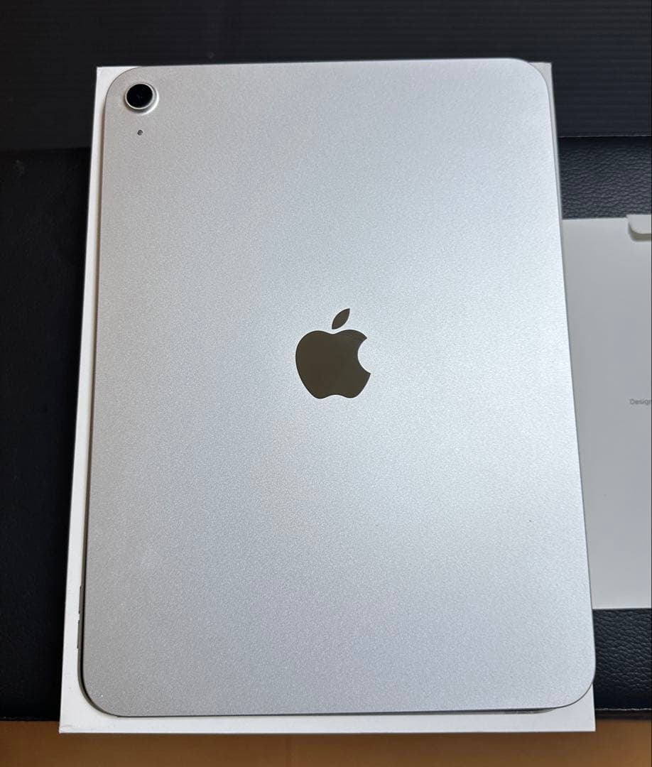 [a]iPad (A16)第11世代　ガラスフィルム1枚・スタンドセット