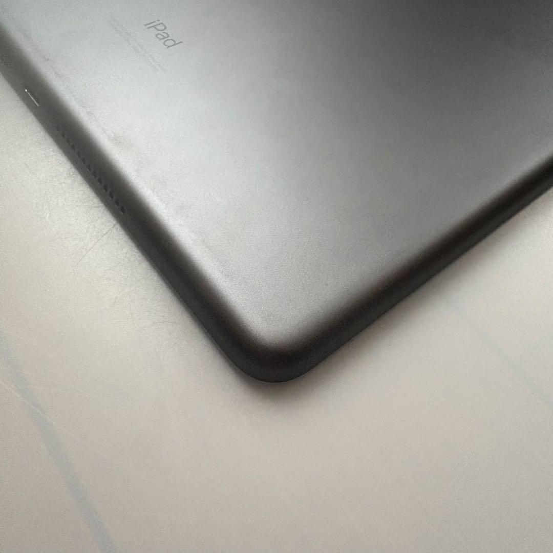 iPad 第9世代 256GB Wi-Fiモデル スペースグレイ（箱・付属品付）