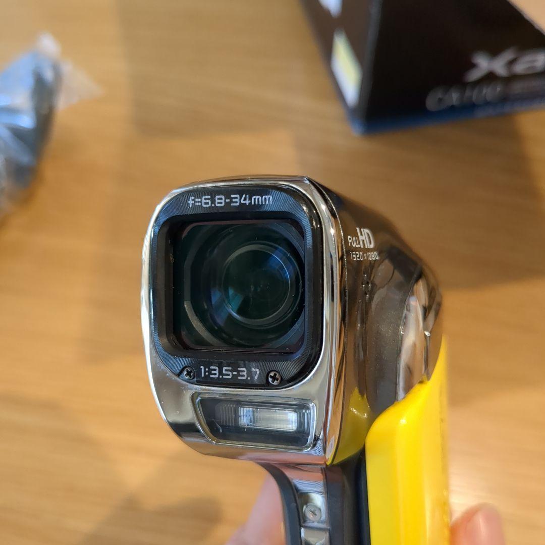 SANYO Xacti フルHD 防水ビデオカメラ
