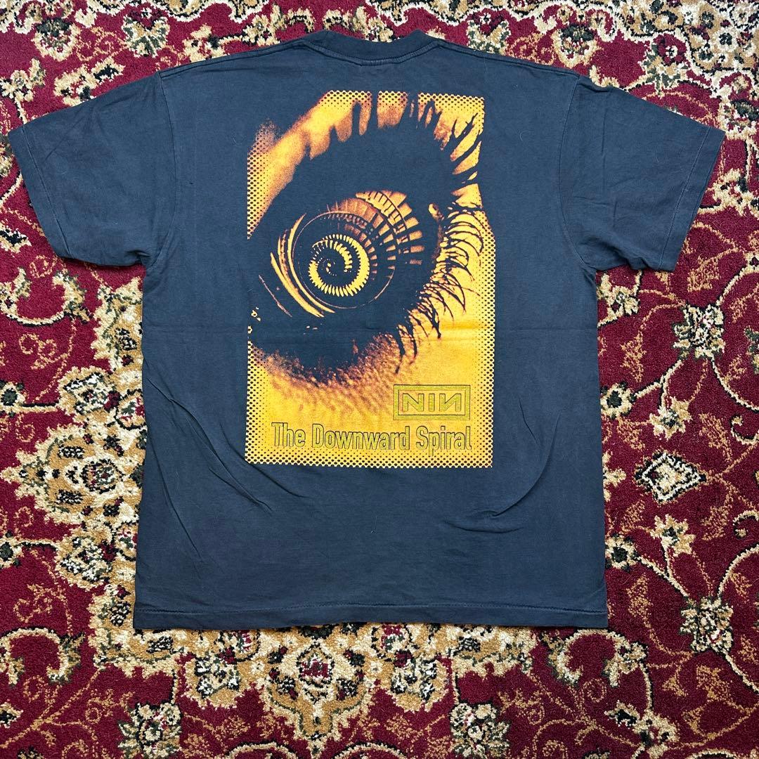 Nine Inch Nails DOWNWARD ナインインチネイルズTシャツ