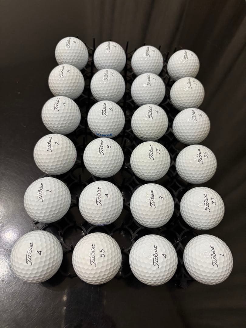 ⑦新品に近い　送料込み　タイトリスト　PRO V1 ロストボール 24球セット