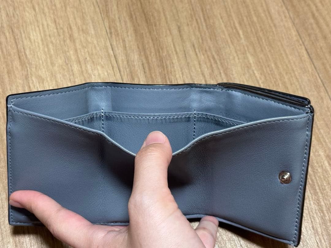 FENDI / ピーカブー / 三つ折り財布　※正規品※