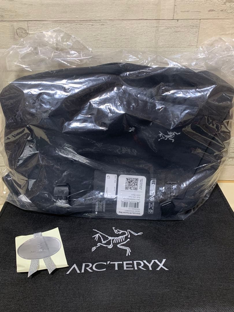 ARC'TERYX グランヴィル 10 クーリエ バッグ GRANVILLE
