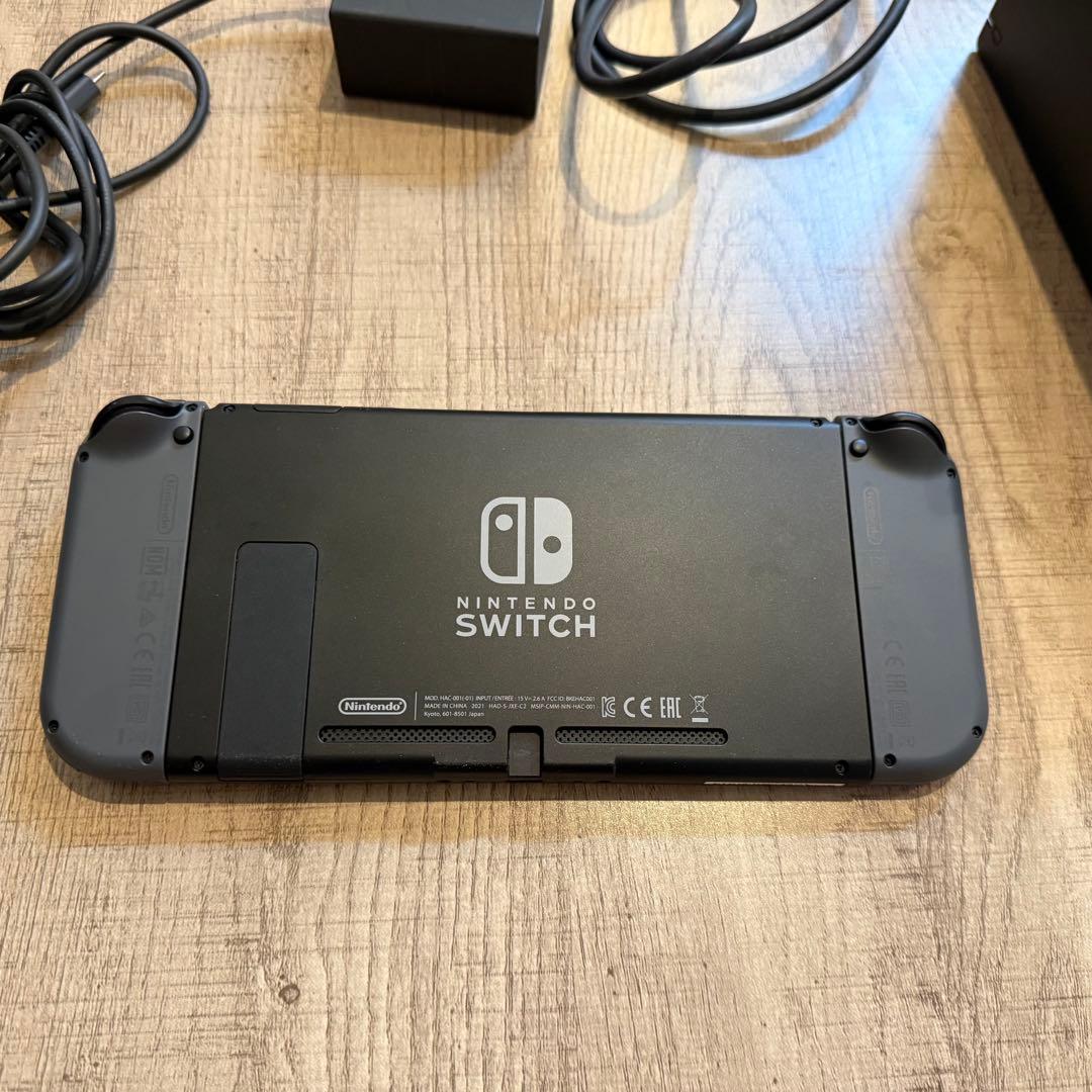Nintendo Switch 本体 新型 HAC-001(-01) ドック付