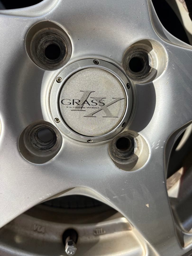スタッドレスタイヤ　145/80R13