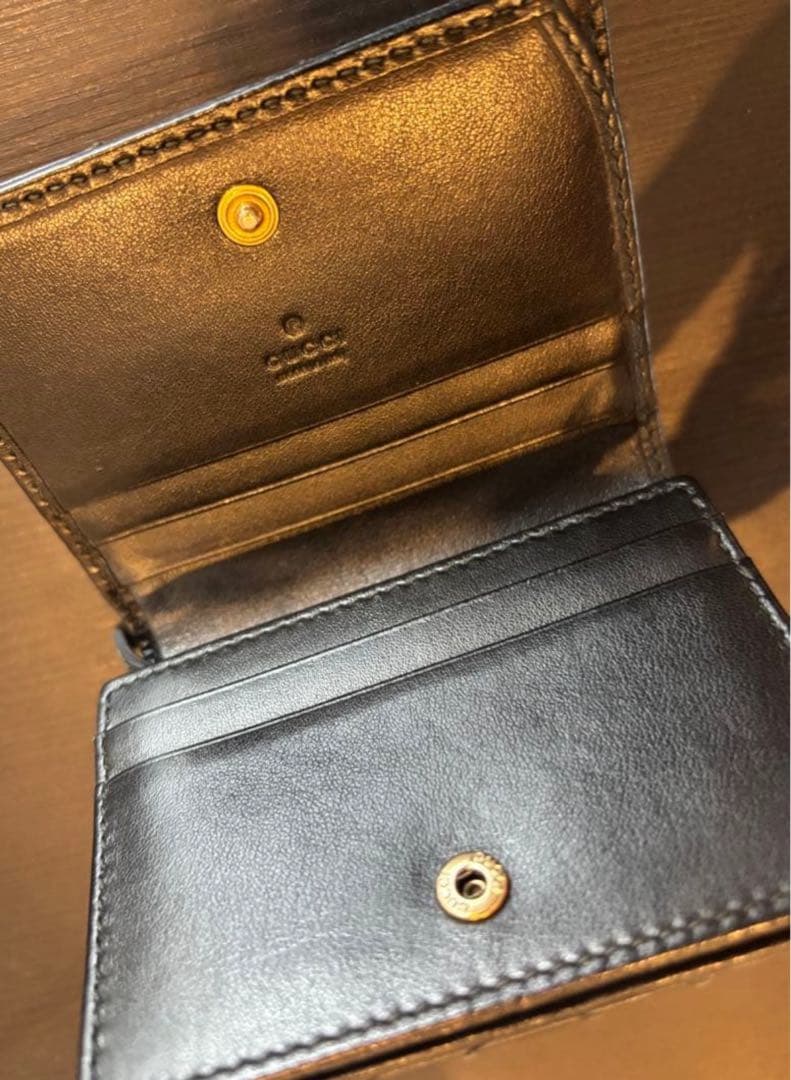GUCCI マーモント マトラッセ ブラック 二つ折り財布