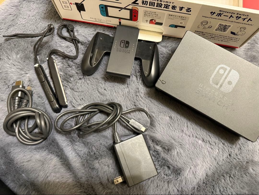 【完品‼️動作確認済み】Nintendo Switch 本体 青/赤