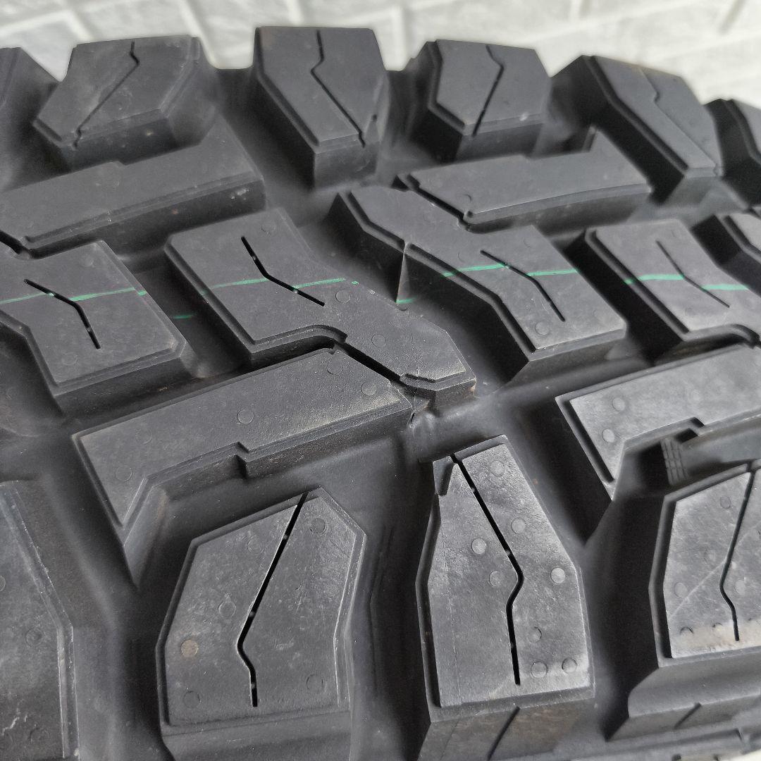 TOYO TIRES OPEN COUNTRY R/T 16インチ
