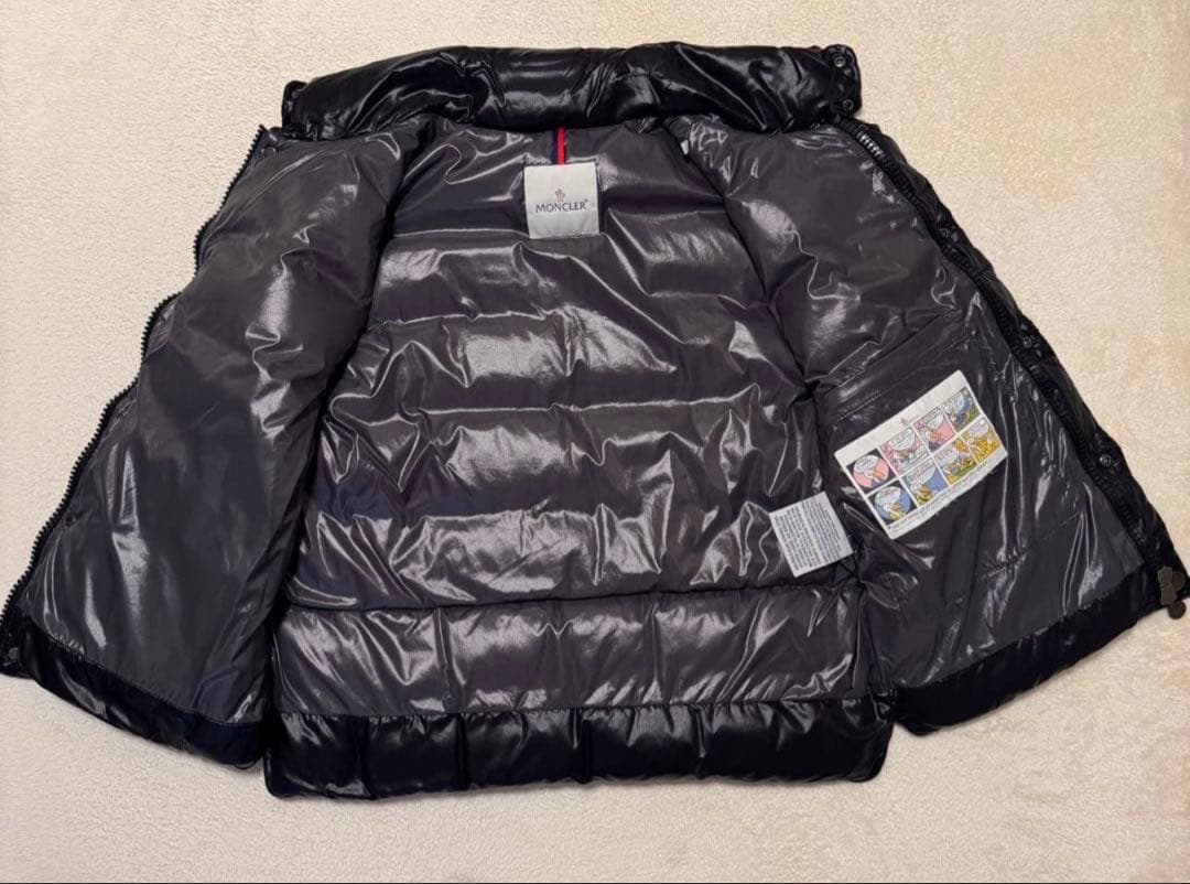 MONCLER(モンクレール)モンクレー ダウンベスト黒ブラックダウンジャケット