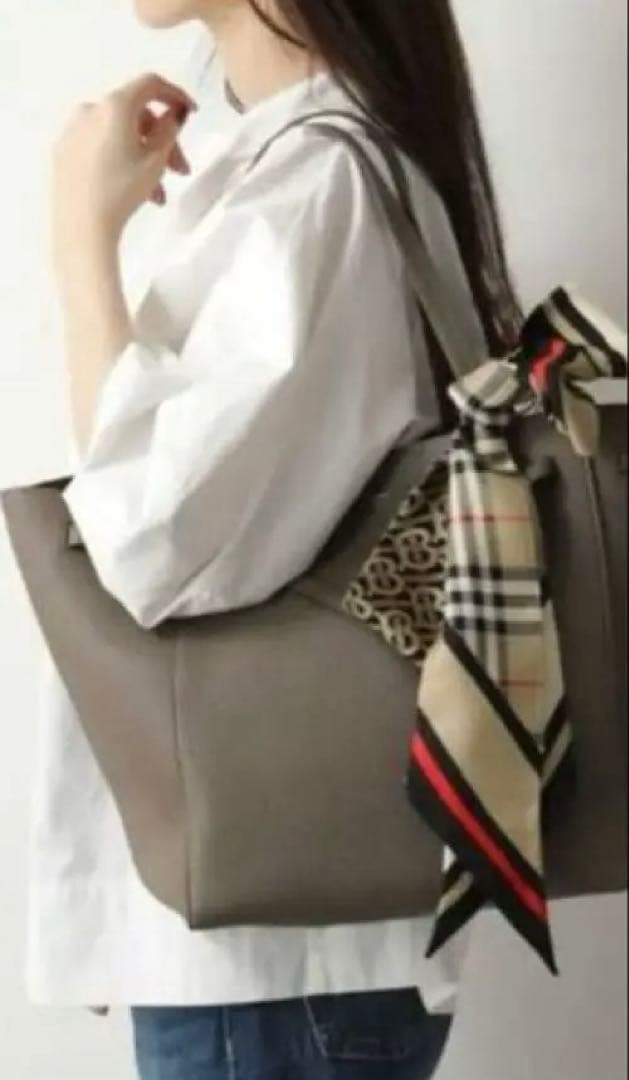 BURBERRY バーバリー スキニースカーフ　ショール