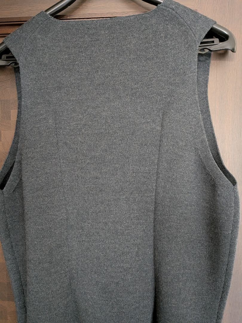 い*り様 【希少・美品】JOHN SMEDLEY ジョンスメドレー ウールベスト