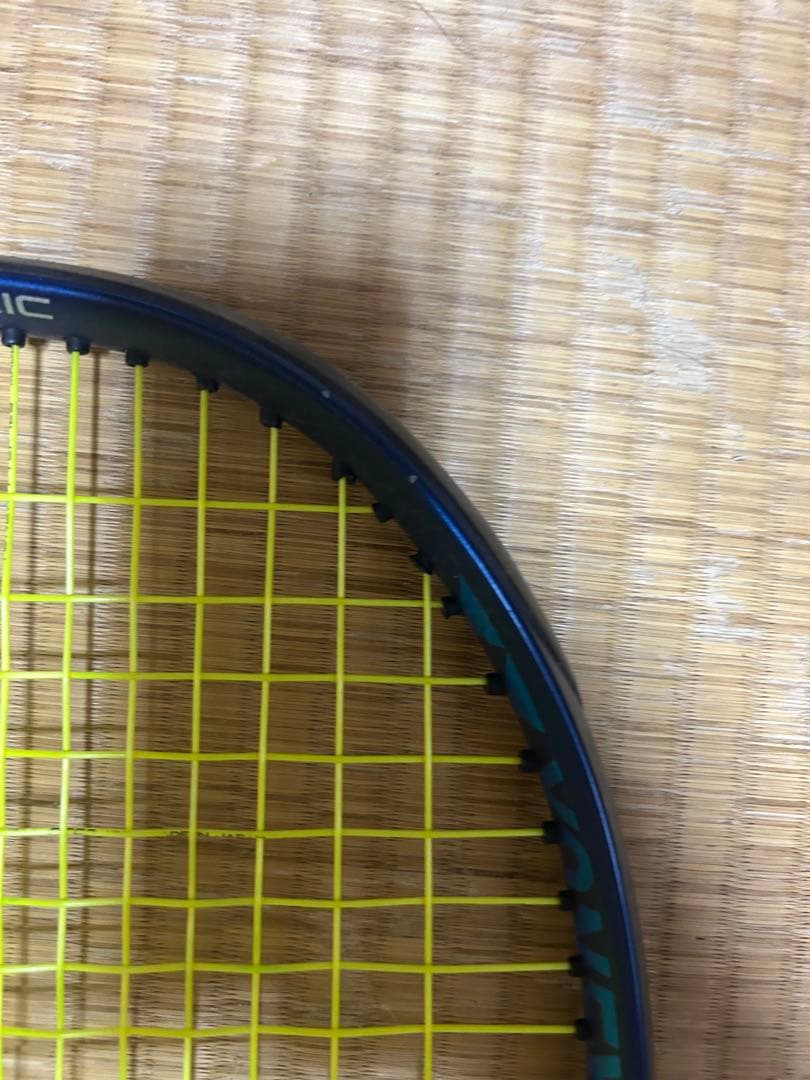 YONEX テニスラケット EZONE98