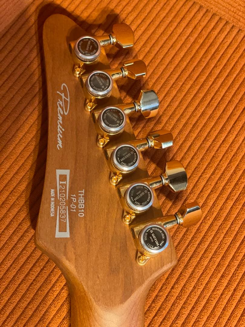 ギター Ibanez THBB10 Tim Henson Polyphia model