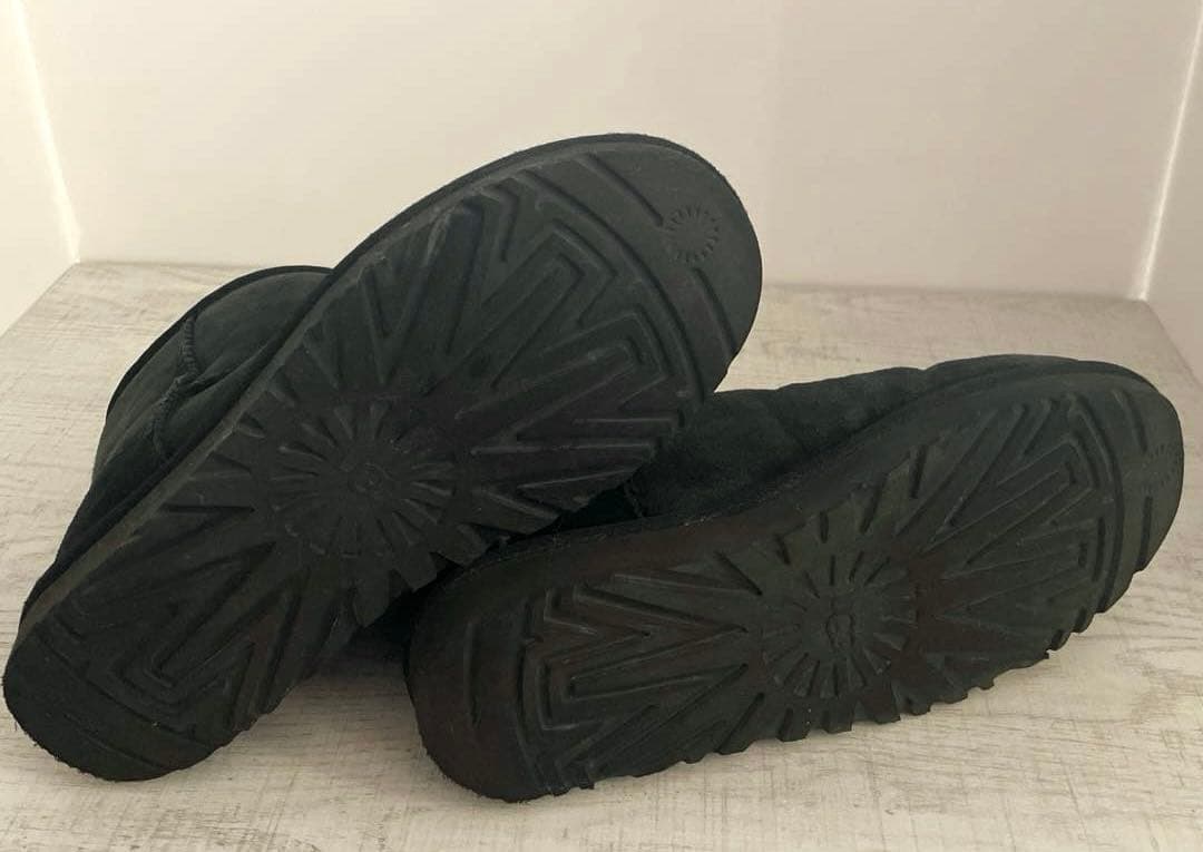 ♦UGG ♦アグ クラシックミニⅡ /ムートンブーツ /BLACK 24cm