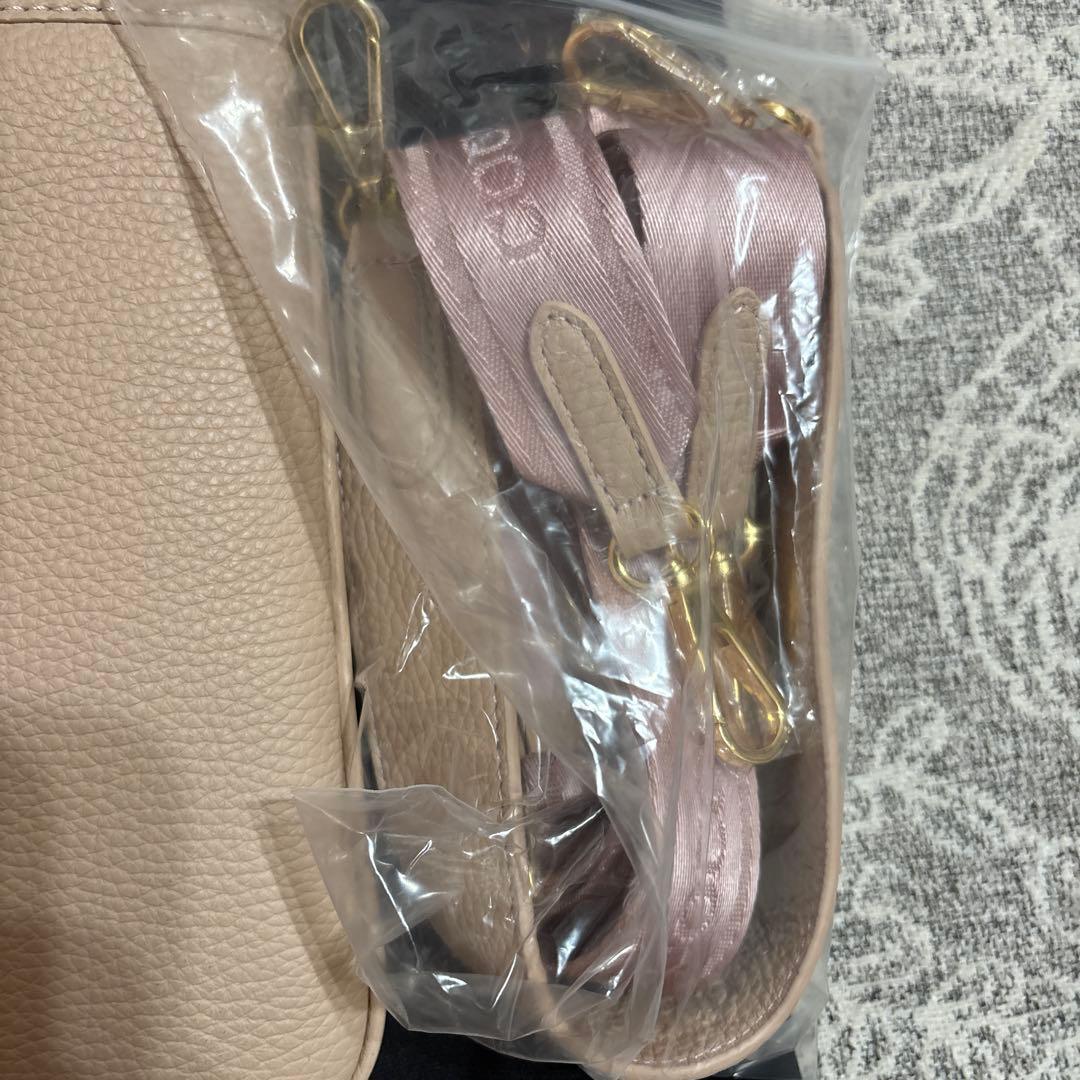 お得COCOCELUXGOLDヘラクレスGOLDシュリンク3WAY　ボディバッグ