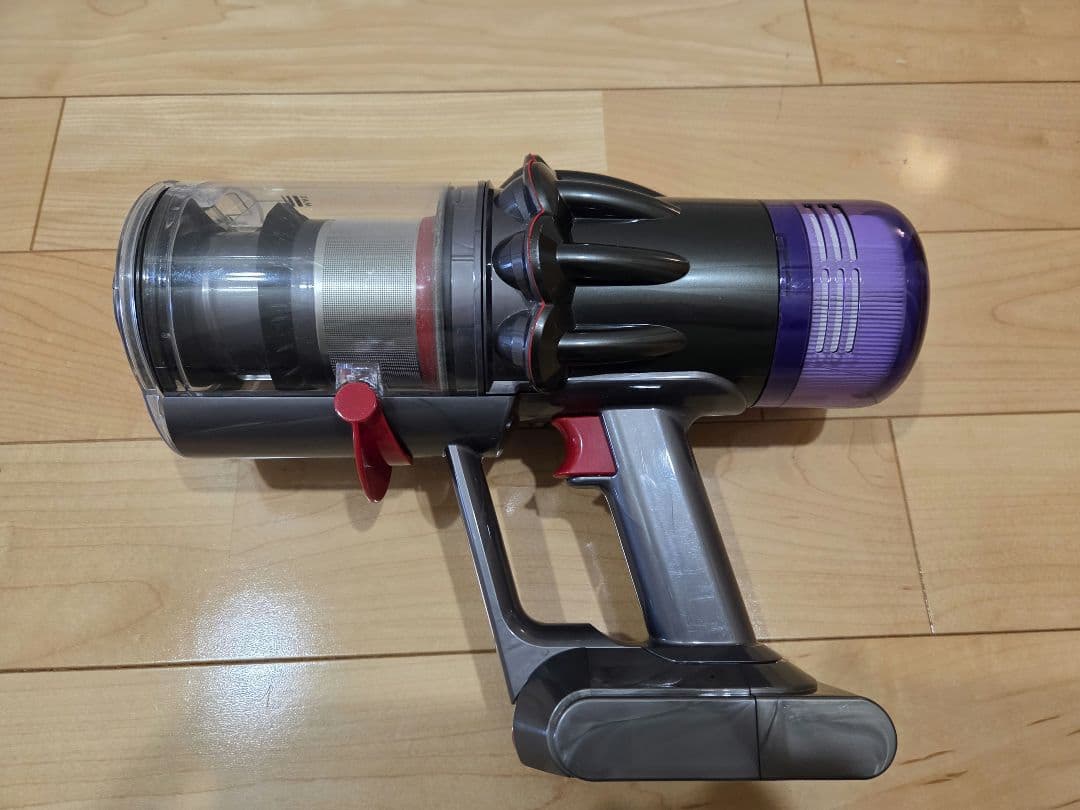 ゆずマンの夏　Dyson　SV18　スタンド付き